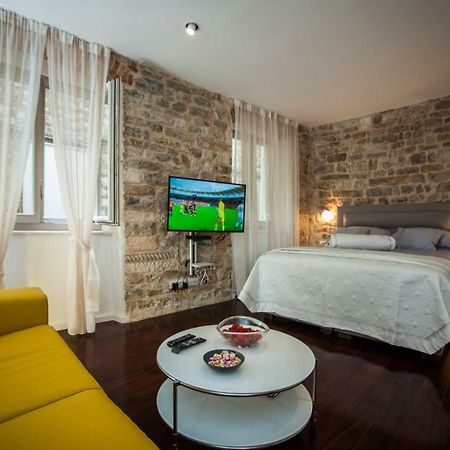 Studio Apartment Offside Split Bagian luar foto