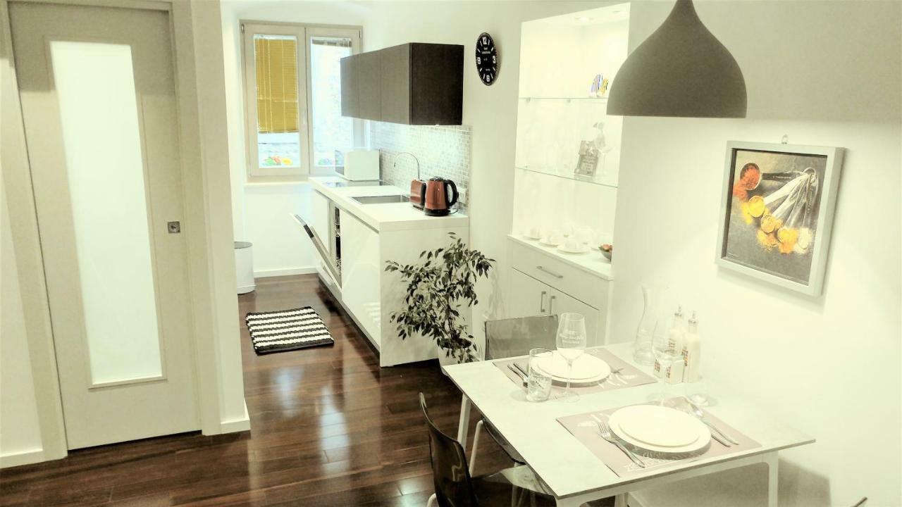 Studio Apartment Offside Split Bagian luar foto